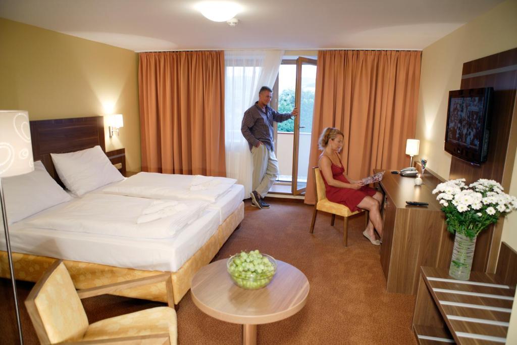 Wellness Resort Energetic Rožnov pod Radhoštěm Стая снимка