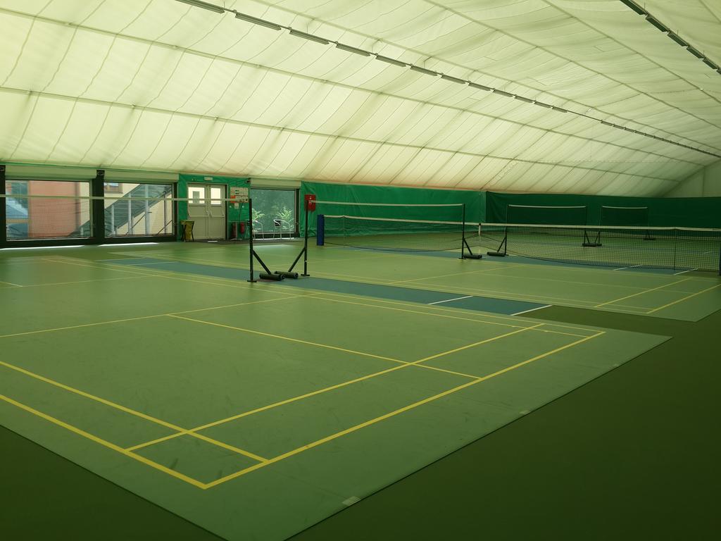 Wellness Resort Energetic Rožnov pod Radhoštěm Екстериор снимка